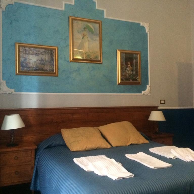 Tamara'S Suites Rom Værelse billede