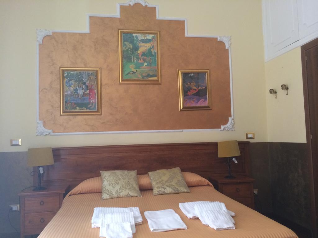 Tamara'S Suites Rom Værelse billede