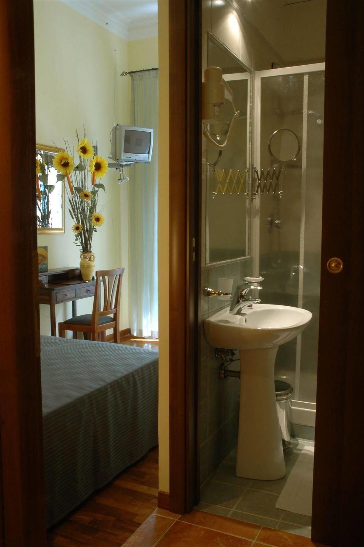 Tamara'S Suites Rom Eksteriør billede